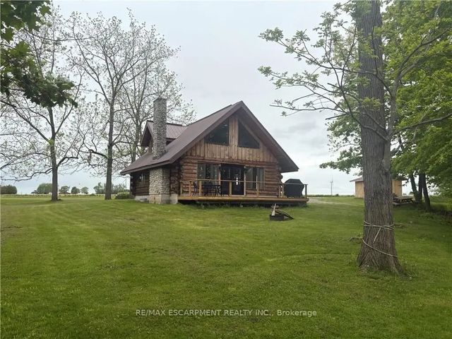 3 Upper Mohawk Point, Haldimand