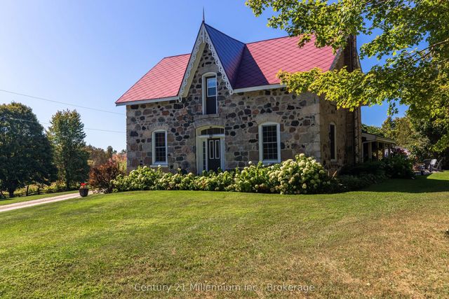 395 Elsinore Road N, South Bruce Peninsula