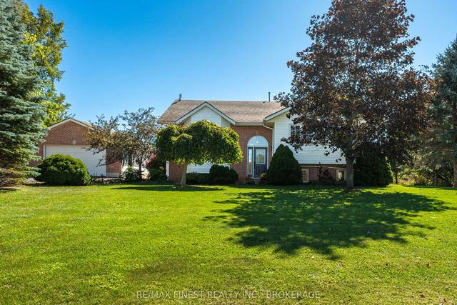 2442 Keeley Road, Frontenac