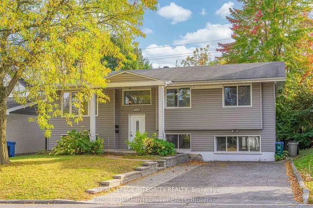 1896 Featherston Drive B, Alta Vista and Area
