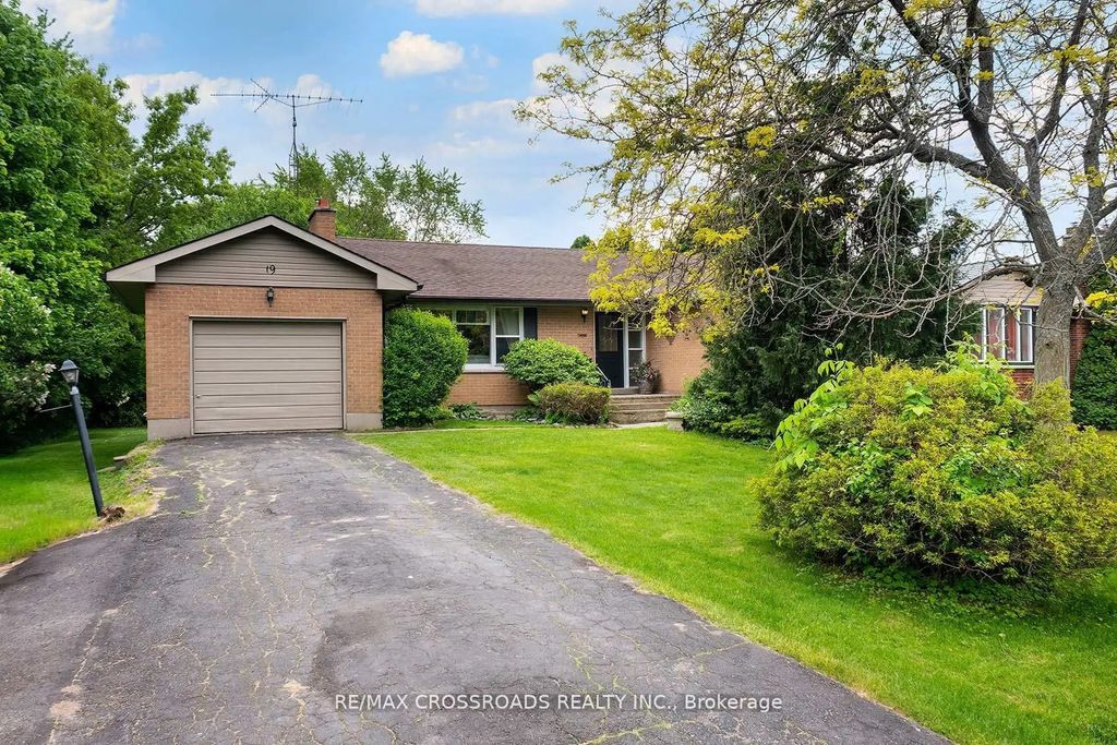 19 Orchard Avenue, Cobourg