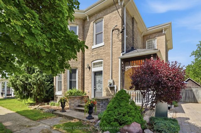 86 Oak Street, Brantford