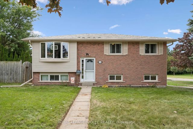121 Nathaniel Crescent, Kitchener
