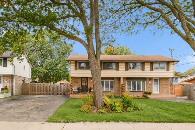 10 Goldfinch Road, Hamilton