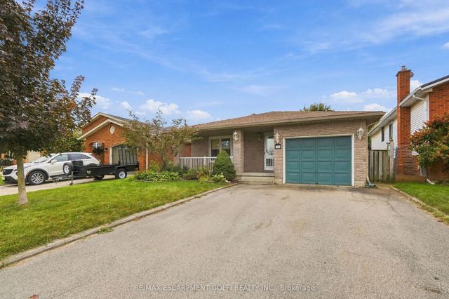 7814 Donlee Drive, Niagara Falls