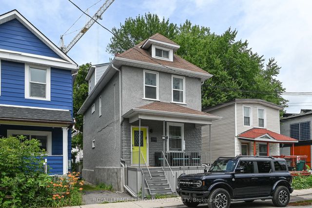 123 Pamilla Street W 2, Dows Lake - Civic Hospital and Area