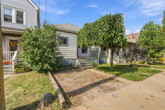77 Province Street N, Hamilton
