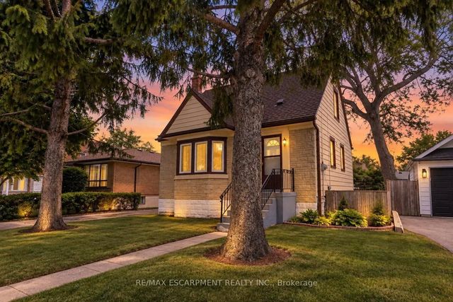 269 Queensdale Avenue E, Hamilton