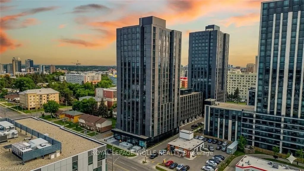145 Columbia Street W 1210, Waterloo