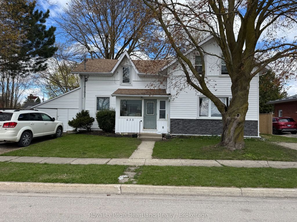 635 Yonge Street, Minto