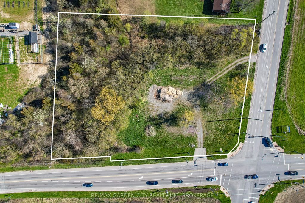381 St. Paul Street W, St. Catharines