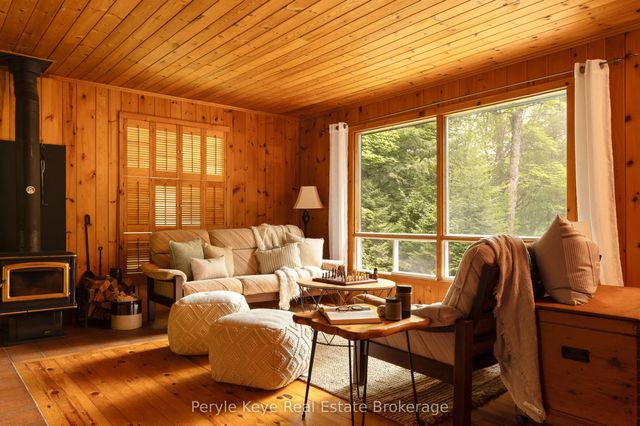 1057 H R S Road, Bracebridge