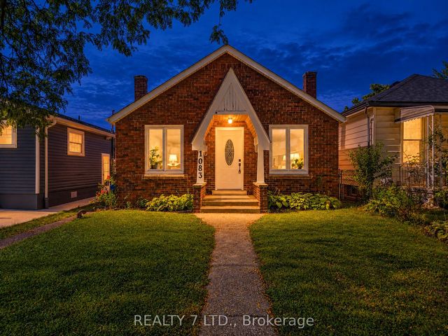 1083 Campbell Avenue, Windsor