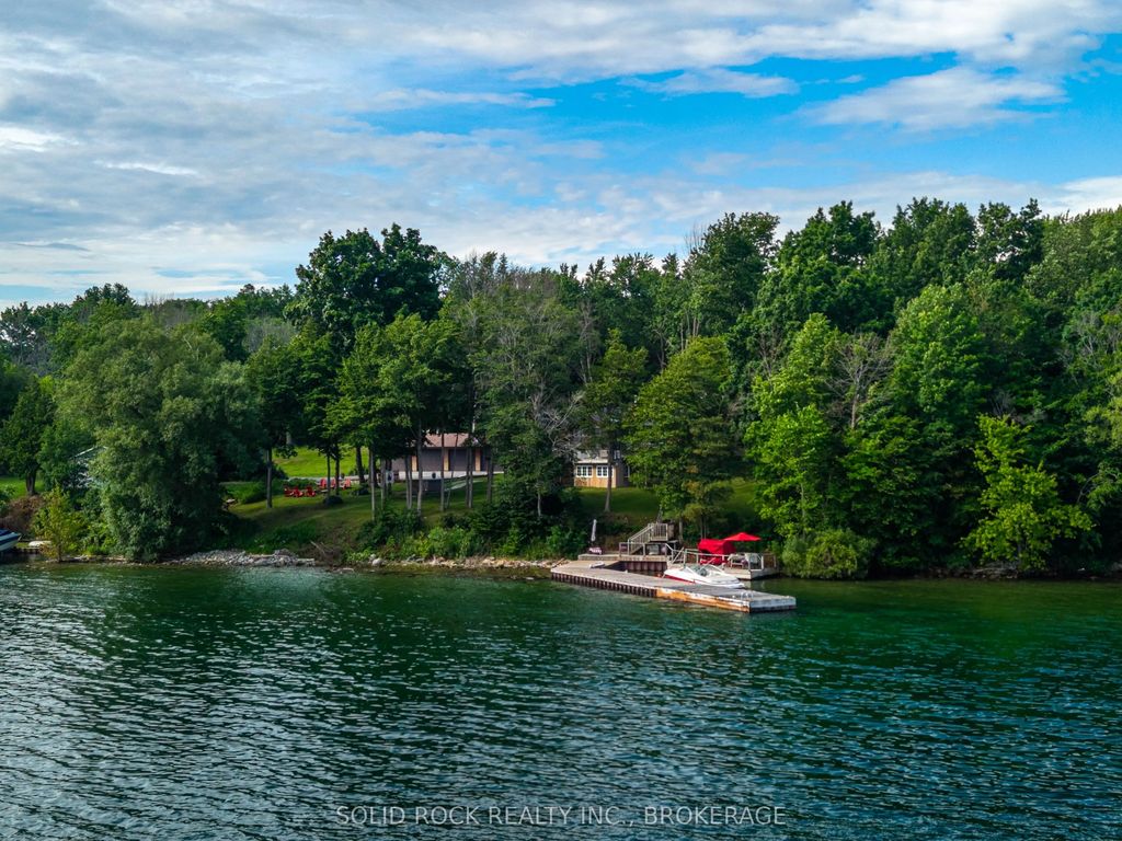 220 Havenwood Trail, Frontenac Islands
