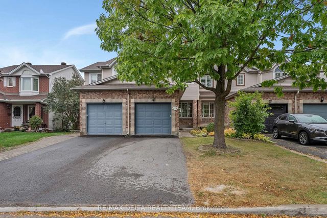 858 Como Crescent, Orleans - Cumberland and Area