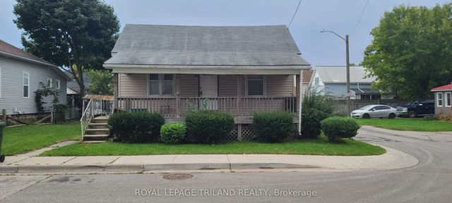 26 Eagle Street, St. Thomas
