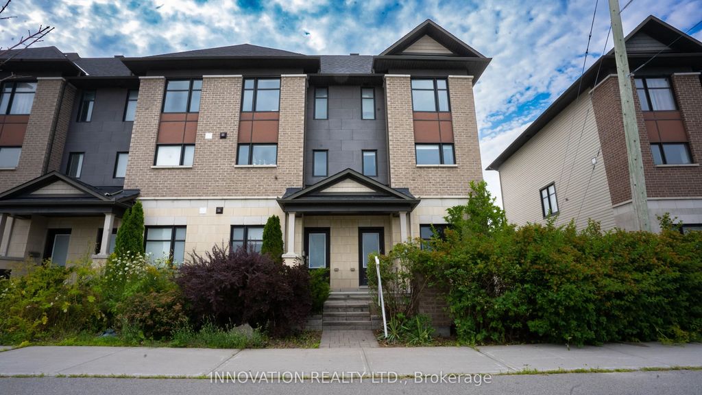516 Silvertip Lane, Kanata
