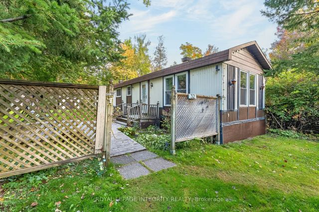7481 Mitch Owens Road 32, Leitrim