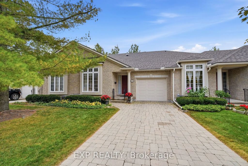 3241 Montrose Road 22, Niagara Falls