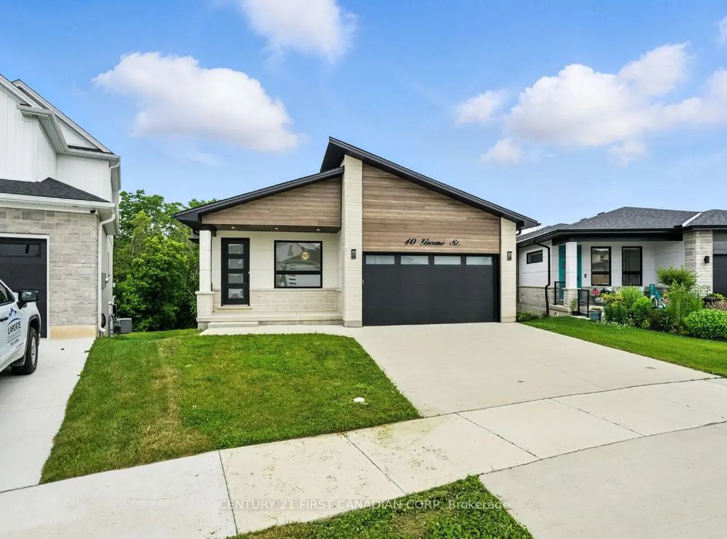 40 Greene Street, South Huron