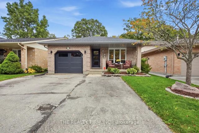 177 Bournemouth Drive, London East