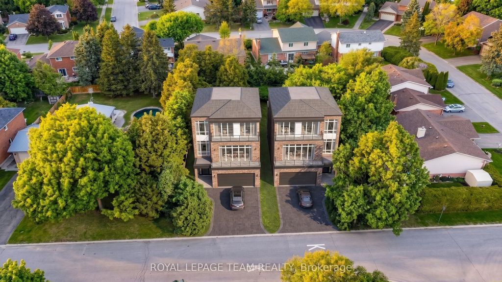 26 Maple Grove Road, Kanata