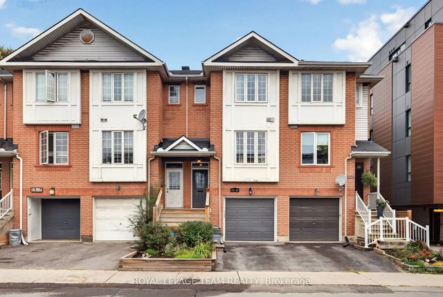 13 Robinson Avenue 11, Lower Town - Sandy Hill