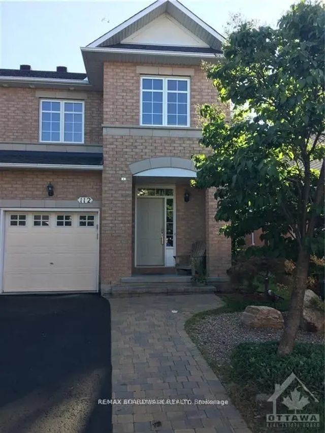 112 Gatespark Private Private E, Kanata