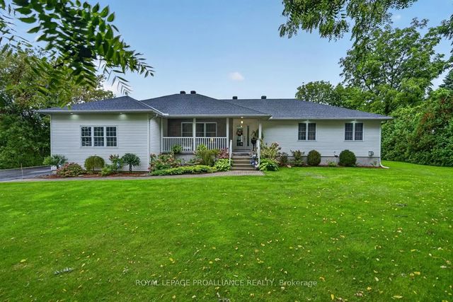 1294 County Rd 2 Road E, Augusta