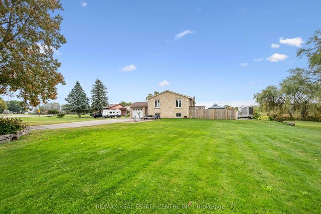 1211 Old 8 Highway, Hamilton