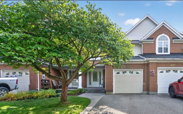 427 Beaver Creek Road, Waterloo