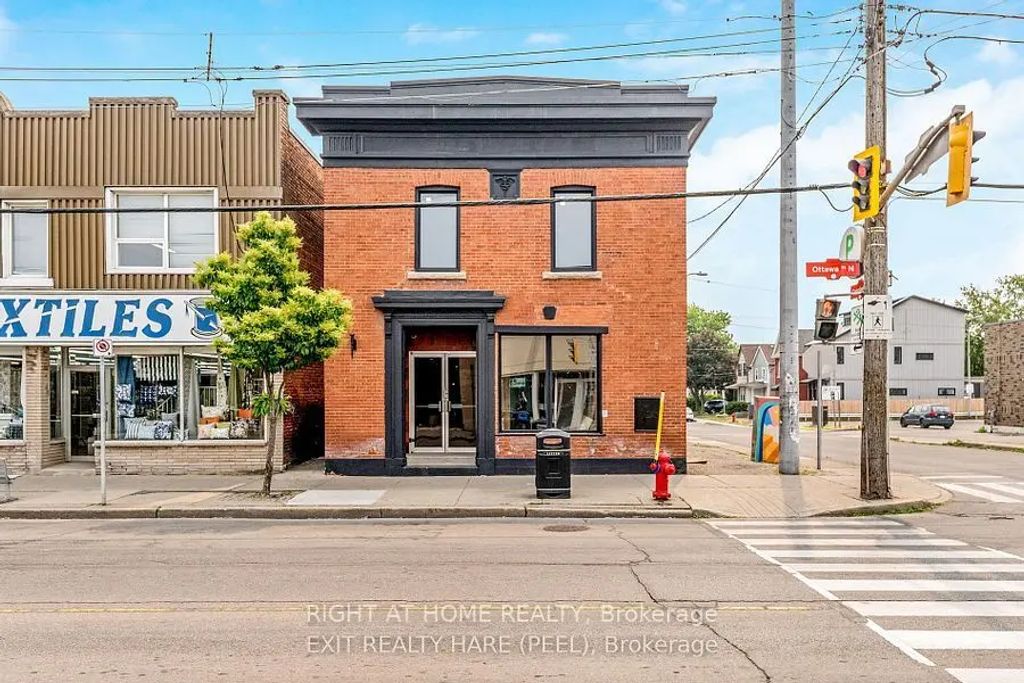 262 Ottawa Street N Main, Hamilton