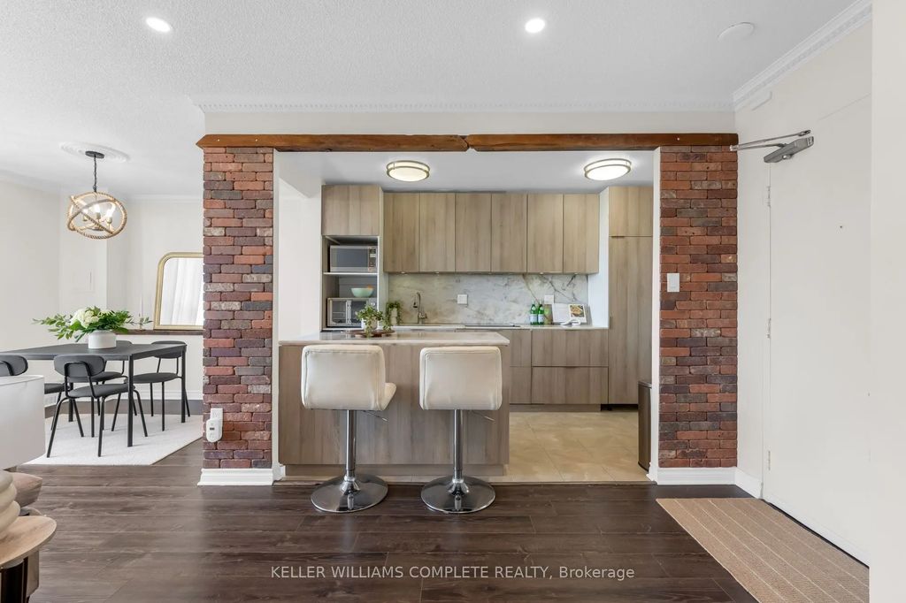 1964 Main Street W 1508, Hamilton