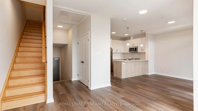 865 Kleinburg Drive 101, London North