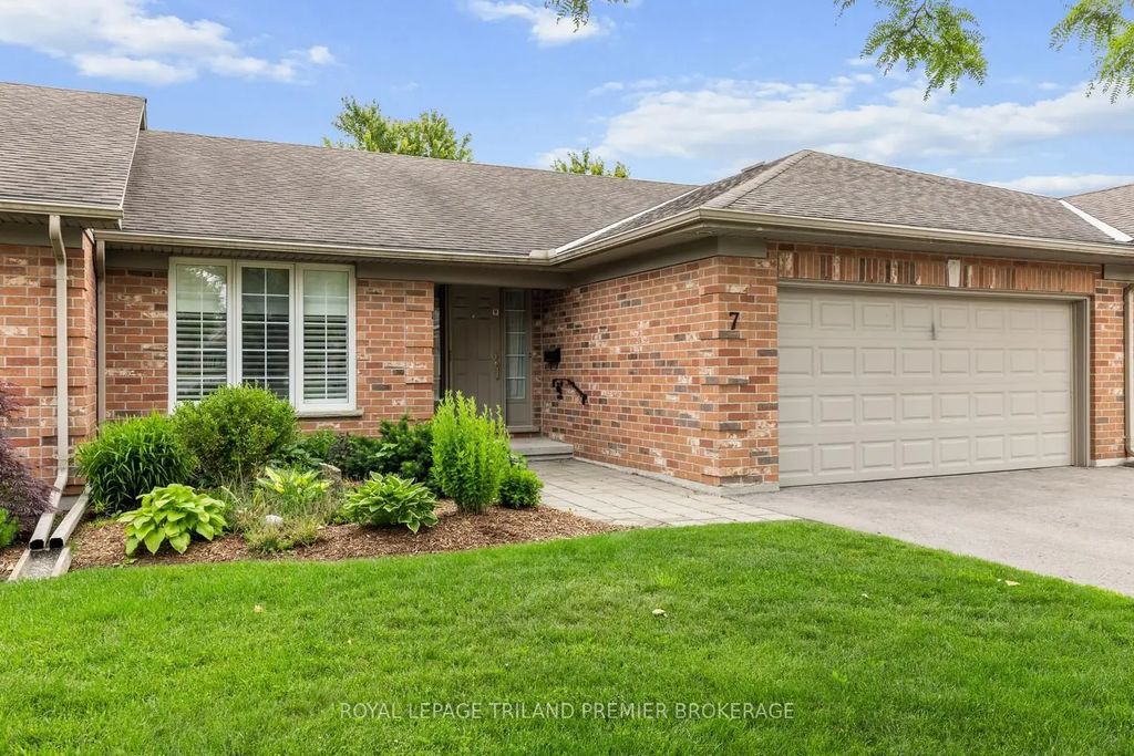 1755 Louise Boulevard 7, London North