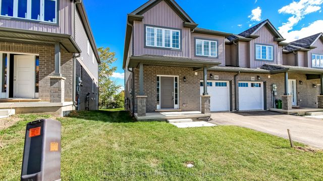 3956 Mia Avenue, London South