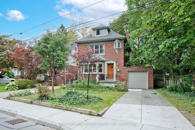 74 Haddon Avenue N, Hamilton