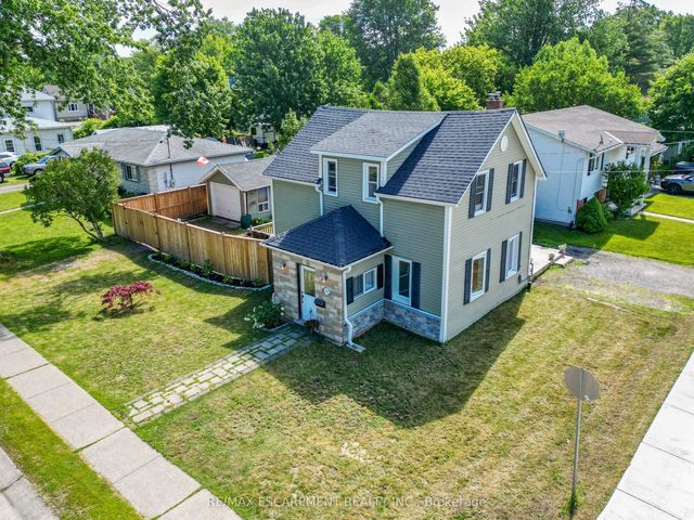 503 John Street, Haldimand