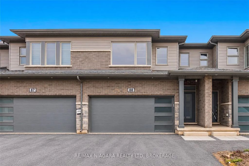 4552 Portage Road 88, Niagara Falls