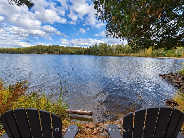 Rock Lake Road, Algonquin Highlands