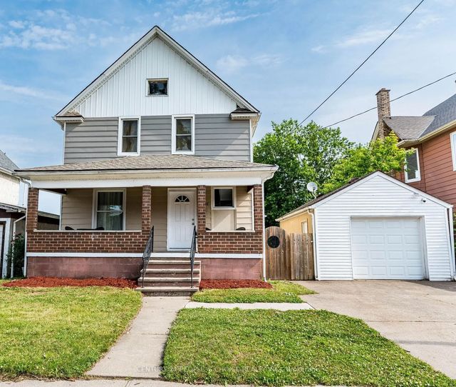 5001 Kitchener Street, Niagara Falls