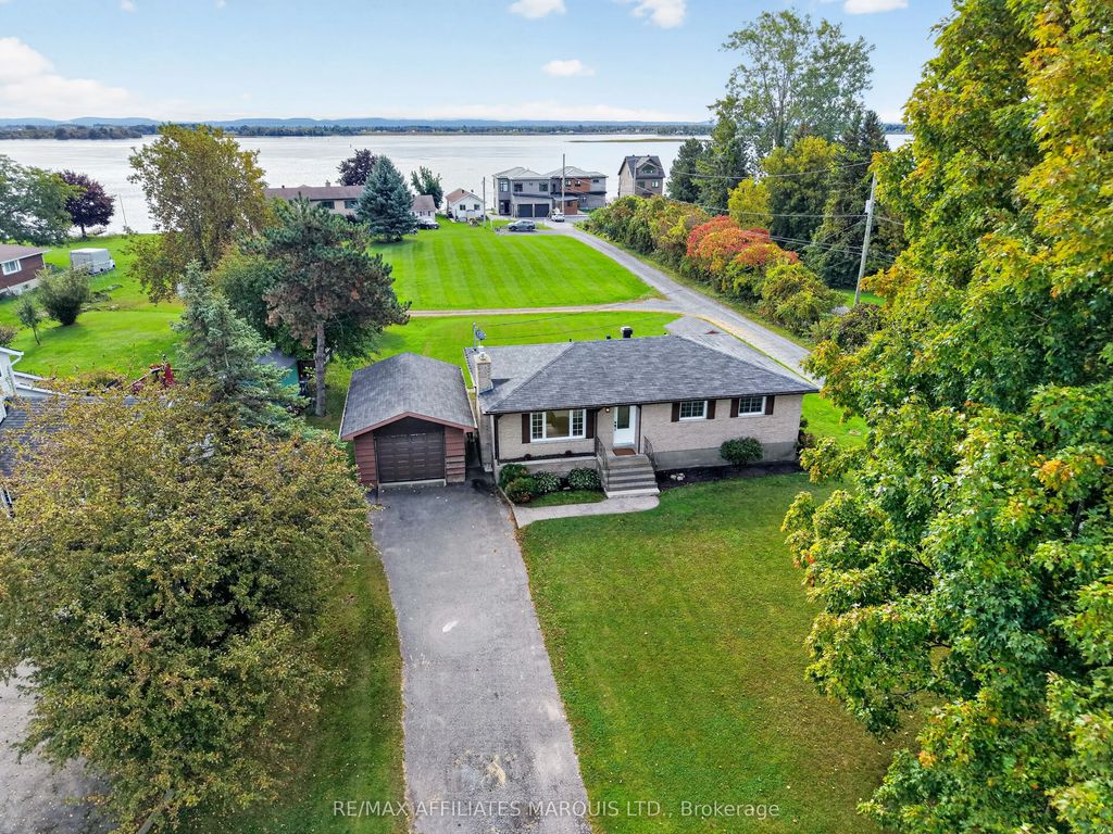 18696 County Road 2 Road, South Glengarry