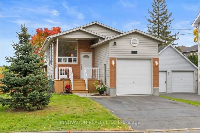 93 Park Avenue, Carleton Place