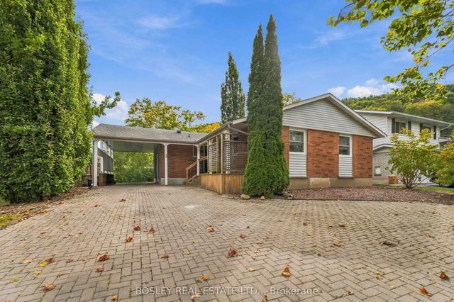 3 Brian Avenue, St. Catharines