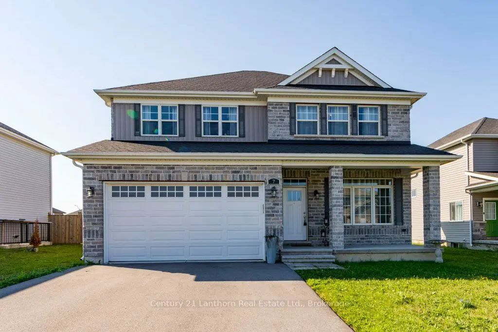 7 Cottonwood Drive, Belleville