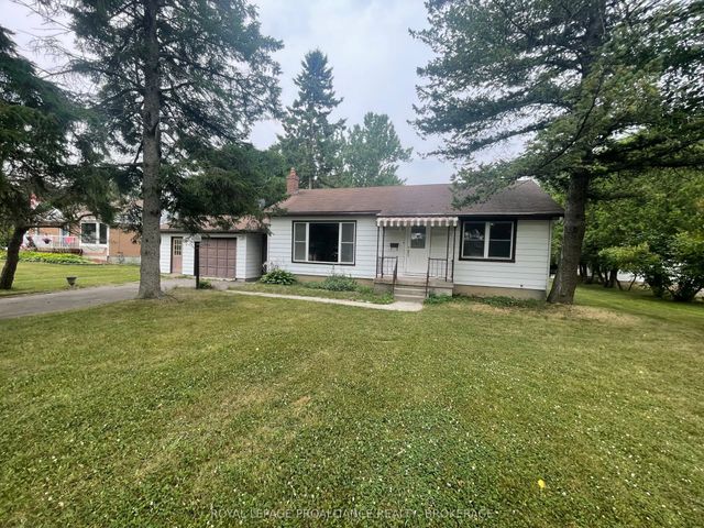 462 Coronation Boulevard, Loyalist