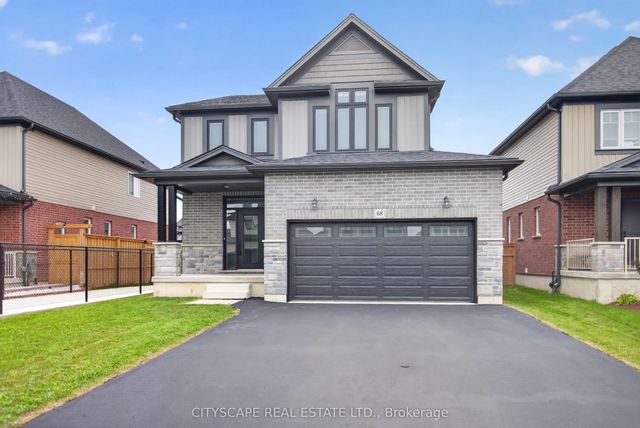 68 Davidson Drive W, Stratford