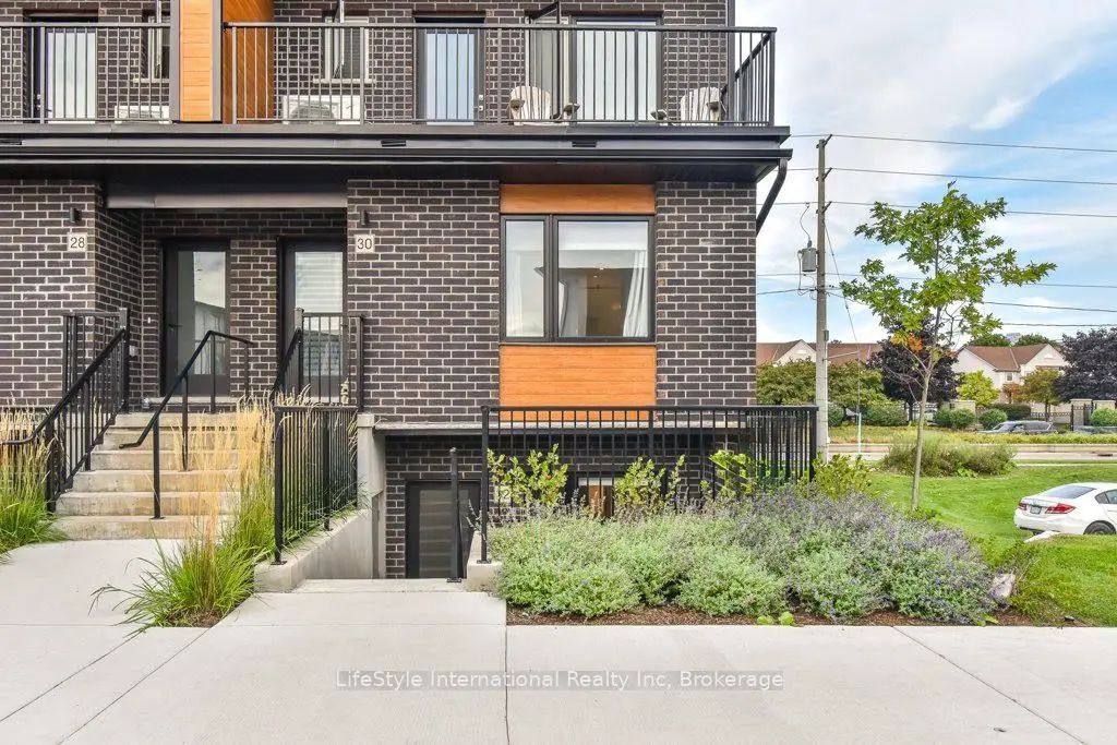 32 Duggan Lane, Guelph