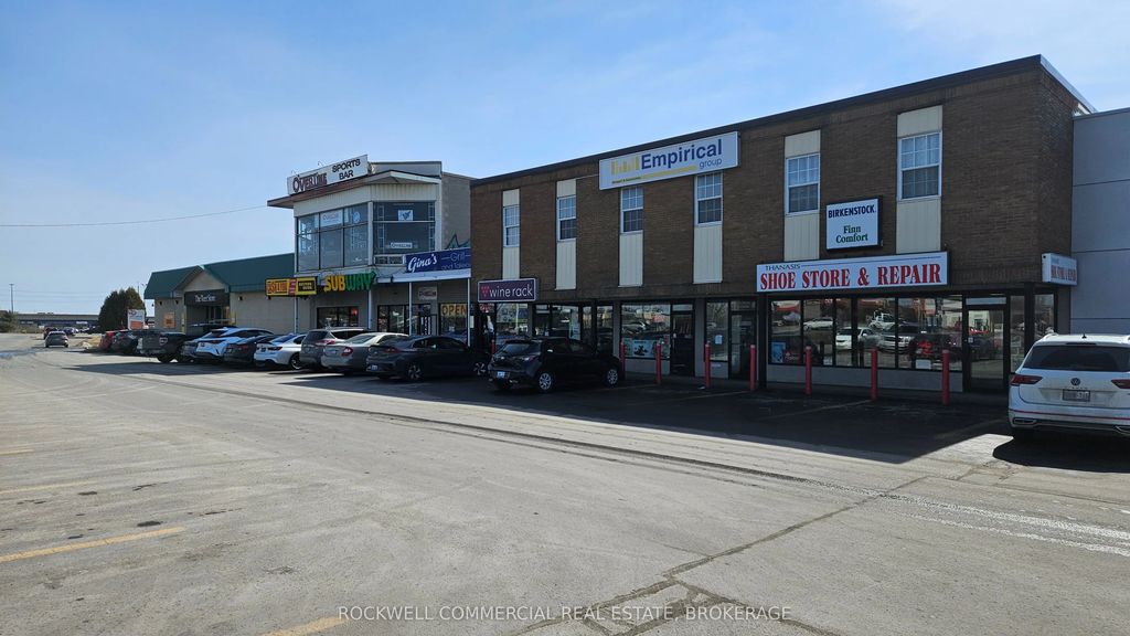 1679 Bath Road, Kingston