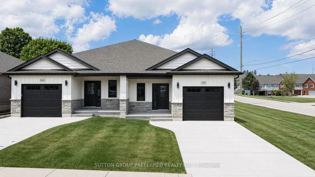 230 Beech Street, Central Huron